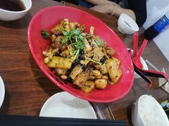 -哆喀美食广场(虎丘婚纱城店)