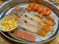 -哈哈碳都·牛肋条无限自助烤肉(台江万达店)