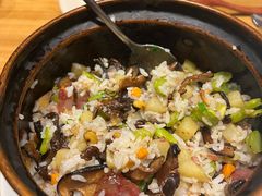 铜锅焖饭-山茶云南菜(永安里店)