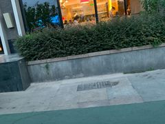 -必胜客(湘隆店)