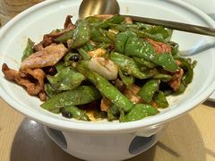 -关东小磨东北菜(上海长风大悦城店)