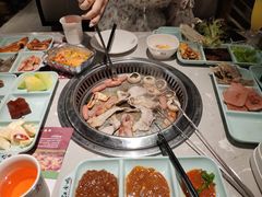 -汉金城海鲜烤肉自助百汇(威海威高广场店)