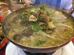 -闯关东东北农家菜(崂山石老人店)