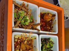 -吃城都·鱼蛙火锅(西玉龙街店)