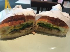 烤鸡排三明治-THE WOODS 简餐 (国贸商城店)