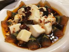 皮蛋拌豆腐-可可大虾武汉土菜大排档(万松园1店)