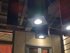 -辣尚瘾·烤鱼·新川菜(交大直营店)