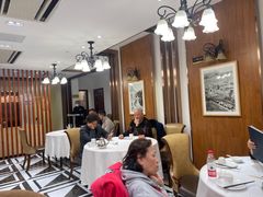 -老人和饭店(淮海中路店)