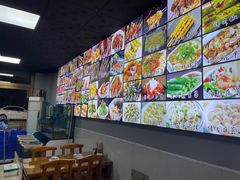 -兆辉木炭海鲜烧烤·海鲜小炒