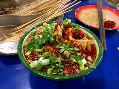 冒脑花-马路边边串串香(涑河南街店)