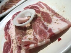 满心尝五花肉-本家韩国烤肉(青岛万象城店)