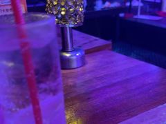 -喜鹊音乐酒馆(西街店)