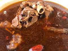 -亿诣蝎府炸酱面羊蝎子火锅(酷车小镇店)