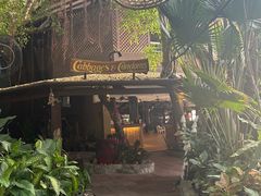 -卷心菜和避孕套餐厅(Pattaya)