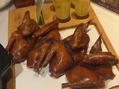 红烧乳鸽-汤城小厨•粤菜•靓汤(金宝街店)