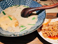 -荣家黄鱼面(前滩太古里店)