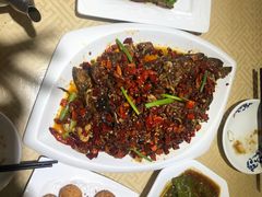 -汉水缘鲜鱼庄(黄雁村店)