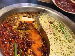 -沸炉重庆老火锅(军事博物馆店)