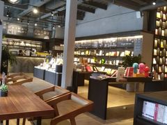 大堂-阅西安新华书店(翠华南路店)