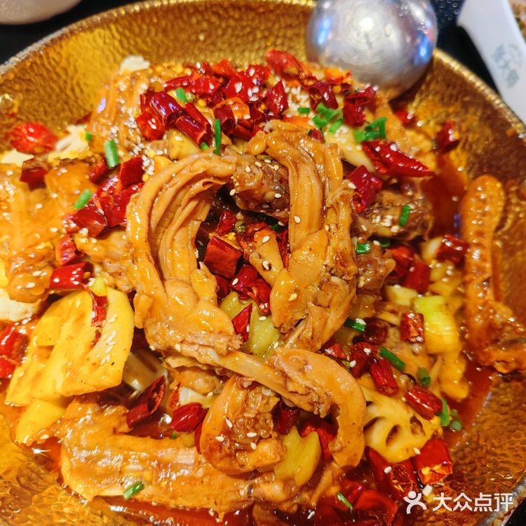 如此软糯的鸭爪爪，谁没吃过？