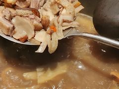 -蘑界·野生菌火锅(深业上城店)