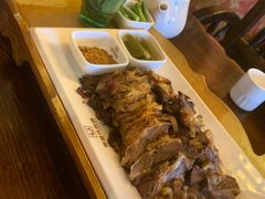 -白鹿苑蒙餐(鄂温克宾馆店)