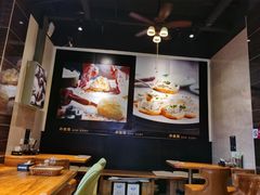 大堂-小金鬼·煎饺·鸽子汤