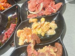 -啊美丽炭火烤肉(滑翔一店)