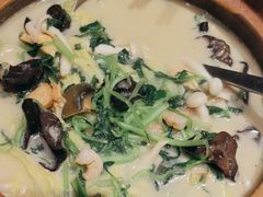-奉天掌柜·非遗猪手·笨饺子(崇山路店)