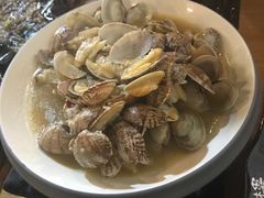 -老谭虾王蟹皇·龙虾·烧烤(蝴蝶湾店)