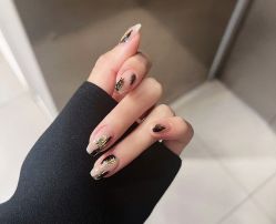 -悦指间美甲美睫