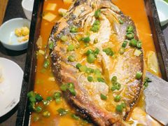 -夯鱼烤鱼·尔滨地标美食(国展店)