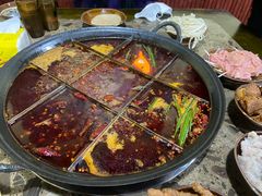 -正南齊北重庆老火锅(光华村直营店)