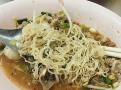 MIXED酸汤蛋面-榮泰米粉湯(Left Shop)