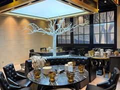 -川骄海鲜自助(王府井奥莱UP TOWN店原世界之花店)