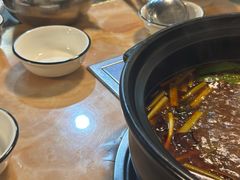 -沈记酸菜牛肉火锅店(九号路店)