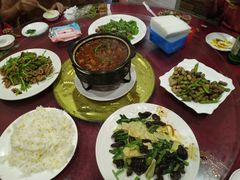 -鑫渔港海鲜本地菜·山海关浑锅(东戴河店)