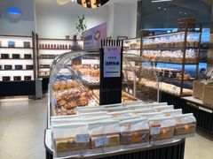 面包甜点陈列柜-御蝶坊KNAC(南山宝能店)