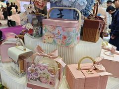 -上海跨国采购会展中心