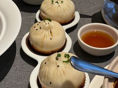 -HOMES上海本帮菜(襄阳公园店)