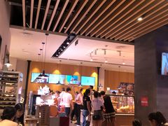 -巴黎贝甜(大宁国际商业广场店)