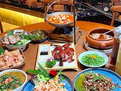 -老滇山寨•云南特色菜•地方菜•民族风情歌舞表演(金碧店)