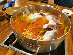 -苗家大院酸汤鱼(贵阳北站店)