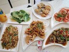 -覃记海鲜美食餐厅