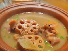 -黄泥岗·地道湖北菜(奥特莱斯店)