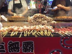 -东门小吃街