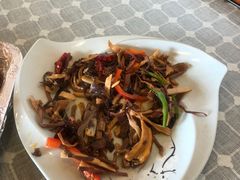 -小厨子私房菜·云南美食店
