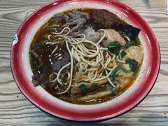 -刘二姐襄阳牛肉面(鸟巢店)