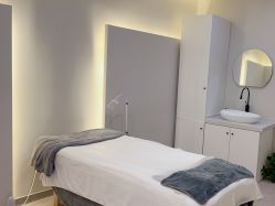 -VE专注问题肌·赛诺龙&科学美肤中心