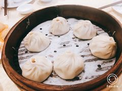 蟹粉小笼包-绿波廊(豫园店)